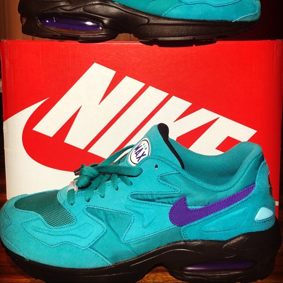 air max 2 light grape